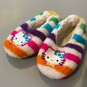 Slippers size 5-6 kids